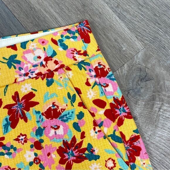 J. Crew Factory Floral Basket Weave Chino Shorts Yellow Multi 4 - Picture 3 of 8